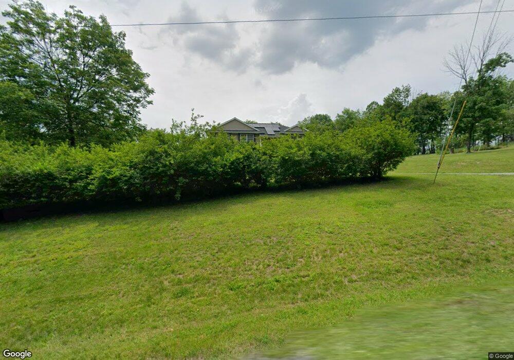 7888 7th St, Slatington, PA 18080 - photo 1