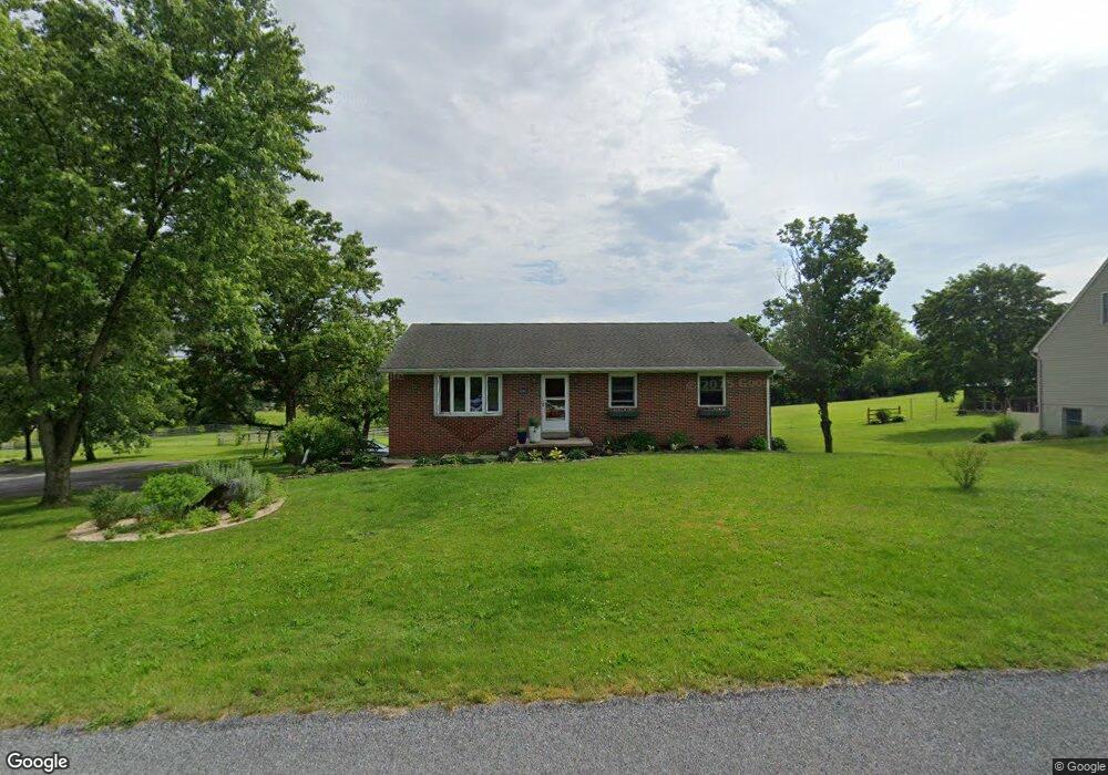 6686 Town Dr, Saint Thomas, PA 17252 - photo 1