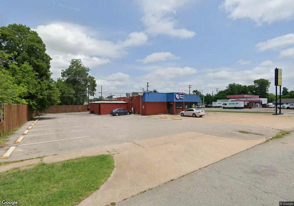 931 S Austin Ave, Denison, TX 75020 - photo 1