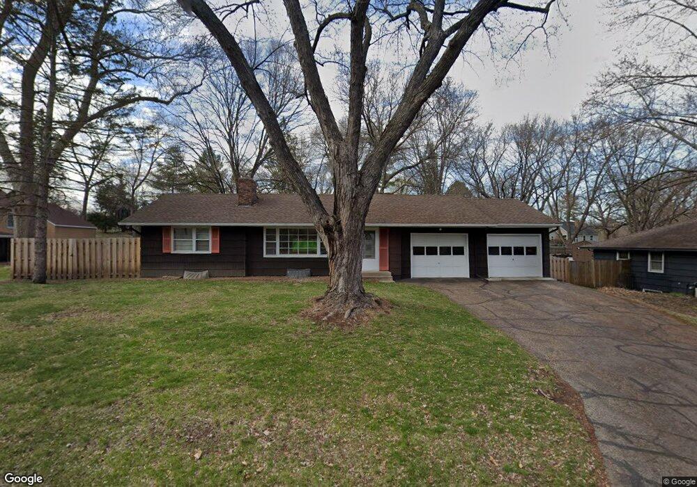 5152 Valley View Rd, Minnetonka, MN 55345 - photo 1