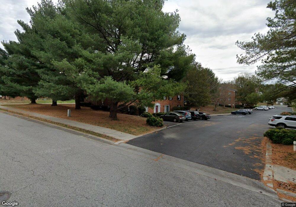 380 New Kent Rd unit 221, Blacksburg, VA 24060 - photo 1