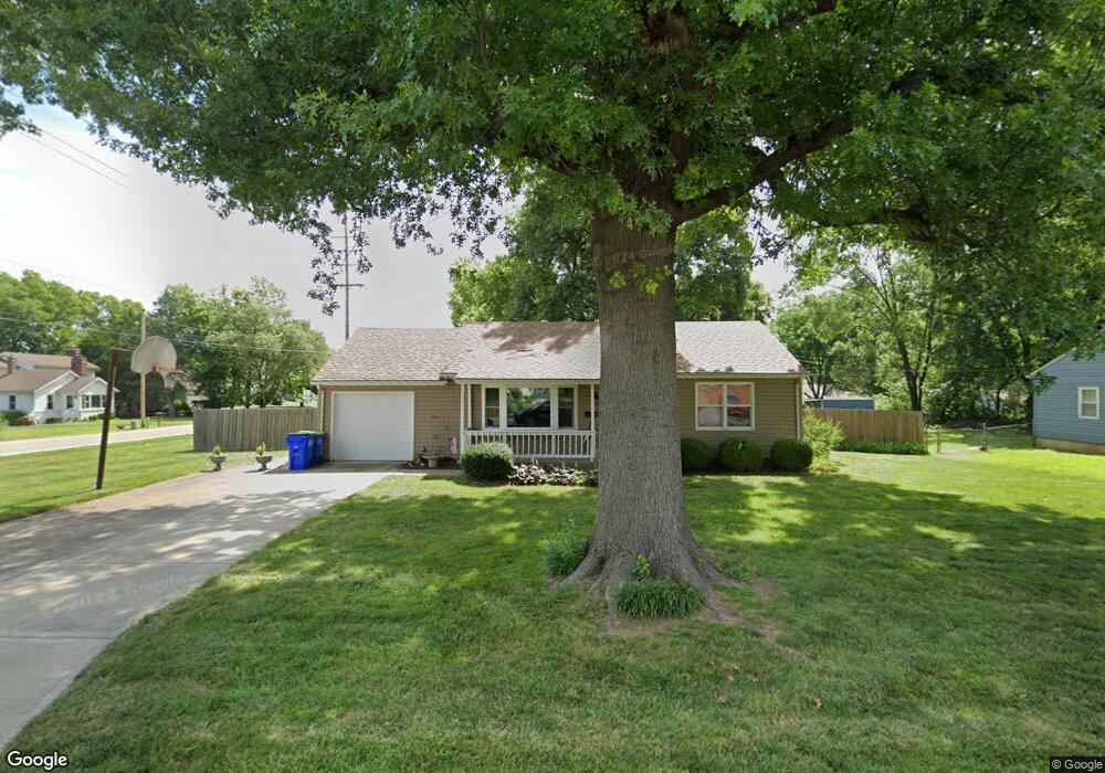 5101 Monrovia St, Shawnee, KS 66216 - photo 1