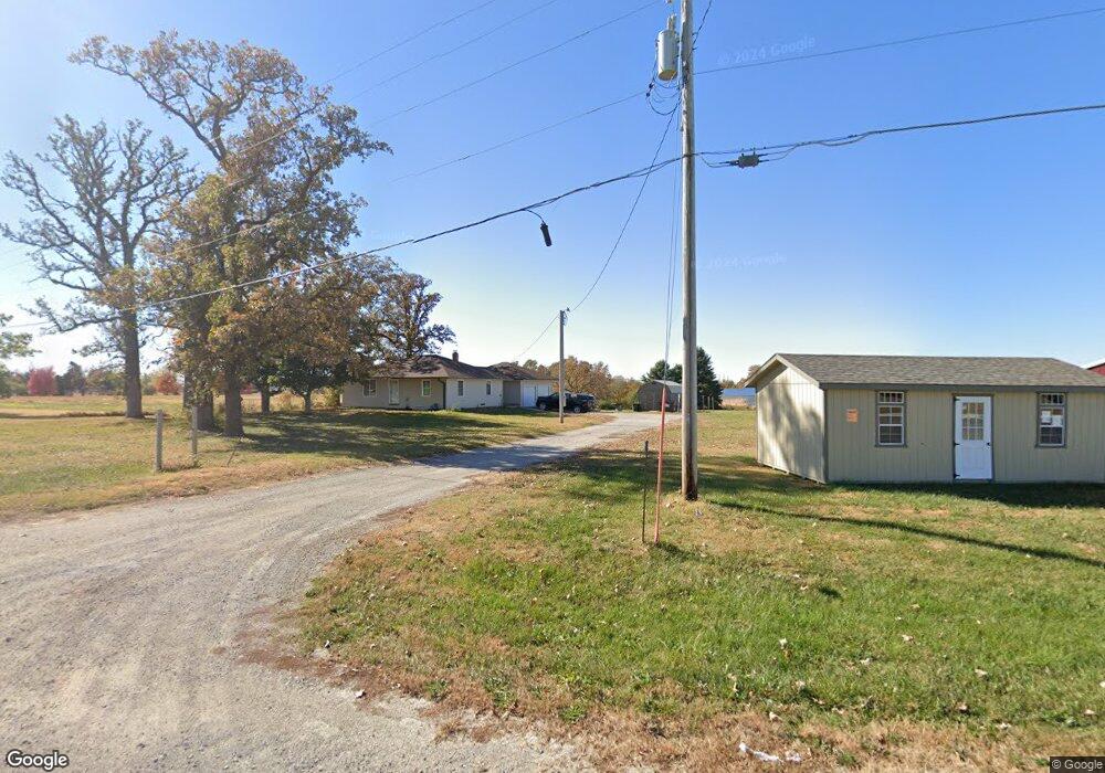 2251 W 4th St N, Newton, IA 50208 - photo 1