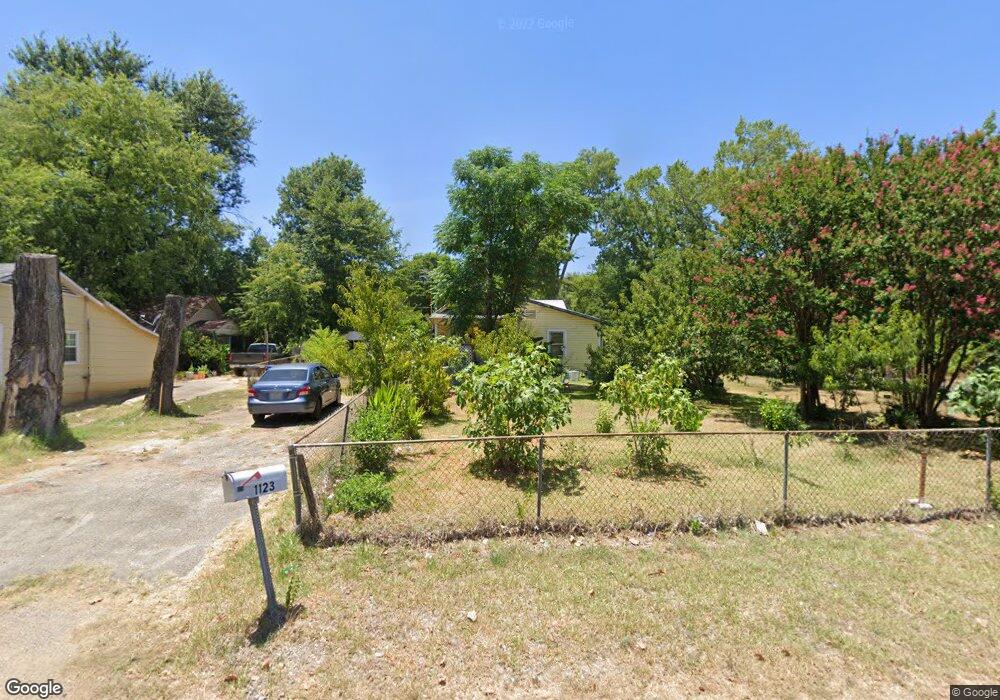 1123 N 10th St, Longview, TX 75601 - photo 1