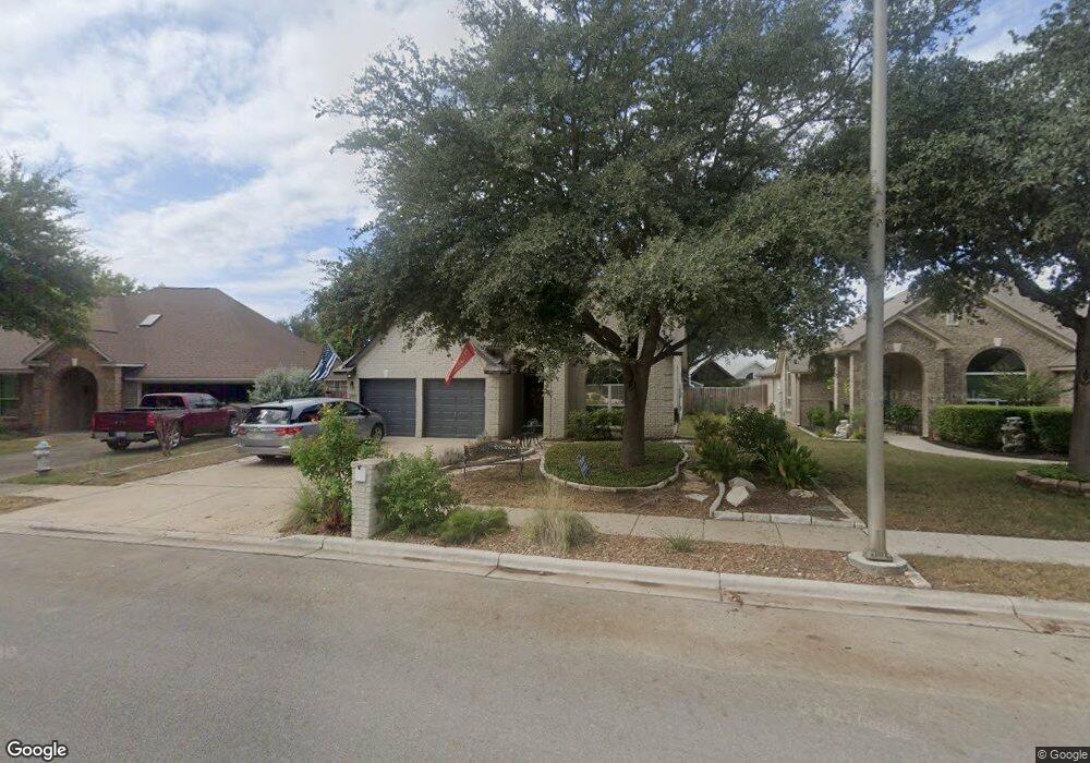 829 Fair Ln, New Braunfels, TX 78130 - photo 1