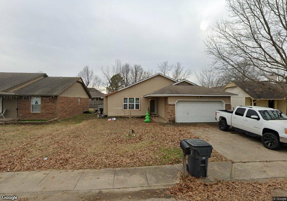 472 E 142nd St, Glenpool, OK 74033 - photo 1