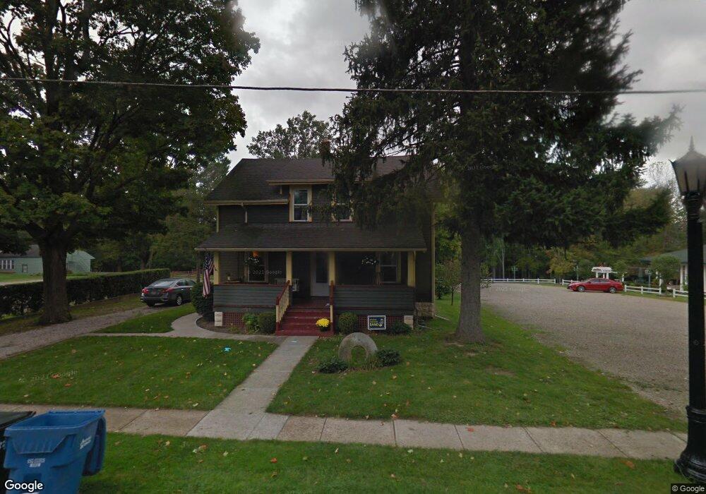 8158 Orchard St, Olmsted Falls, OH 44138 - photo 1