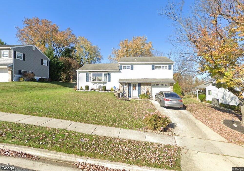 1106 Flamingo Dr, Halethorpe, MD 21227 - photo 1