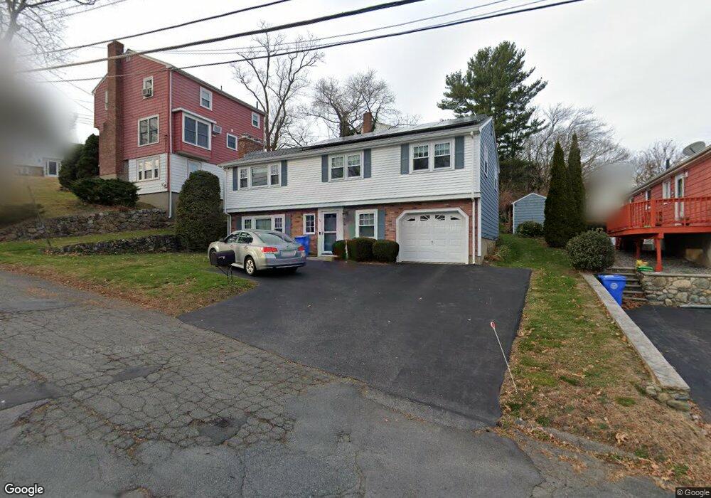 70 Parkview Rd, Waltham, MA 02452 - photo 1