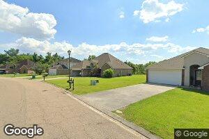 5345 Faulkner Dr, Darrow, LA 70725