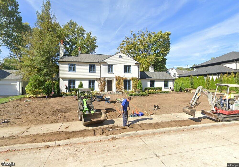 1087 N Glenhurst Dr, Birmingham, MI 48009 - photo 1