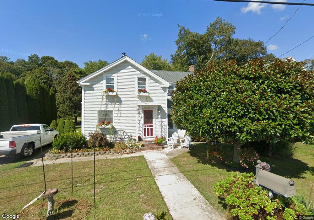 19 Washington Ave, Westerly, RI 02891 - photo 1