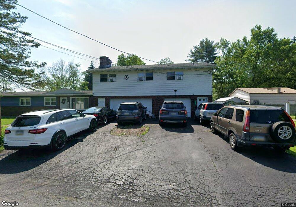 102 Cobble Ln unit 104, East Stroudsburg, PA 18301 - photo 1