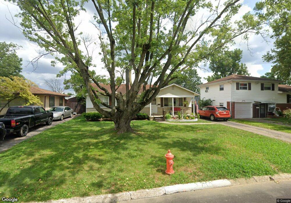 836 Brixham Rd, Columbus, OH 43204 - photo 1