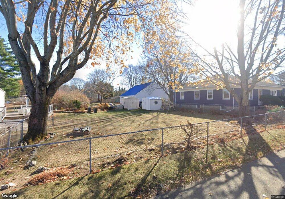 389 Sagamore Ave, Portsmouth, NH 03801 - photo 1