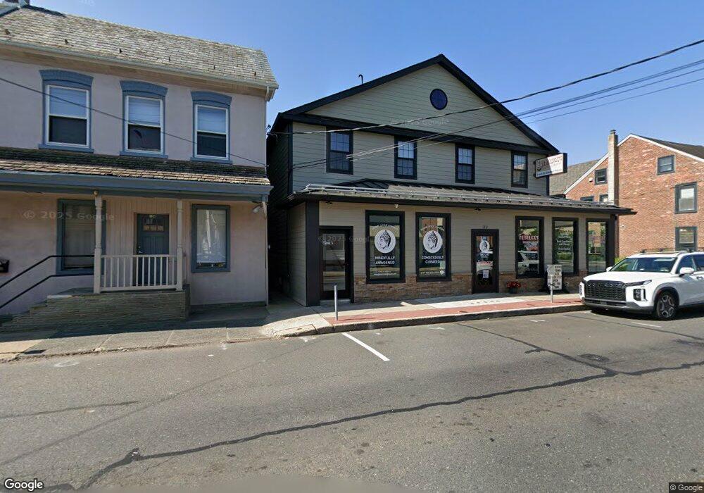 122 E Broad St, Quakertown, PA 18951 - photo 1