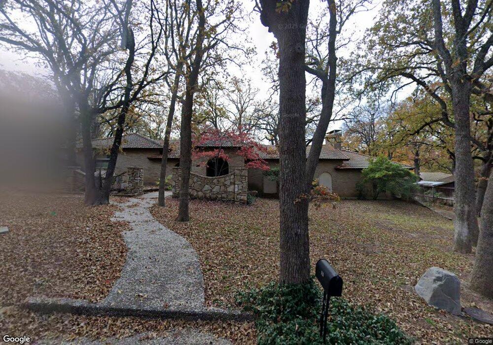 910 Chasewood Ln, Denton, TX 76205 - photo 1