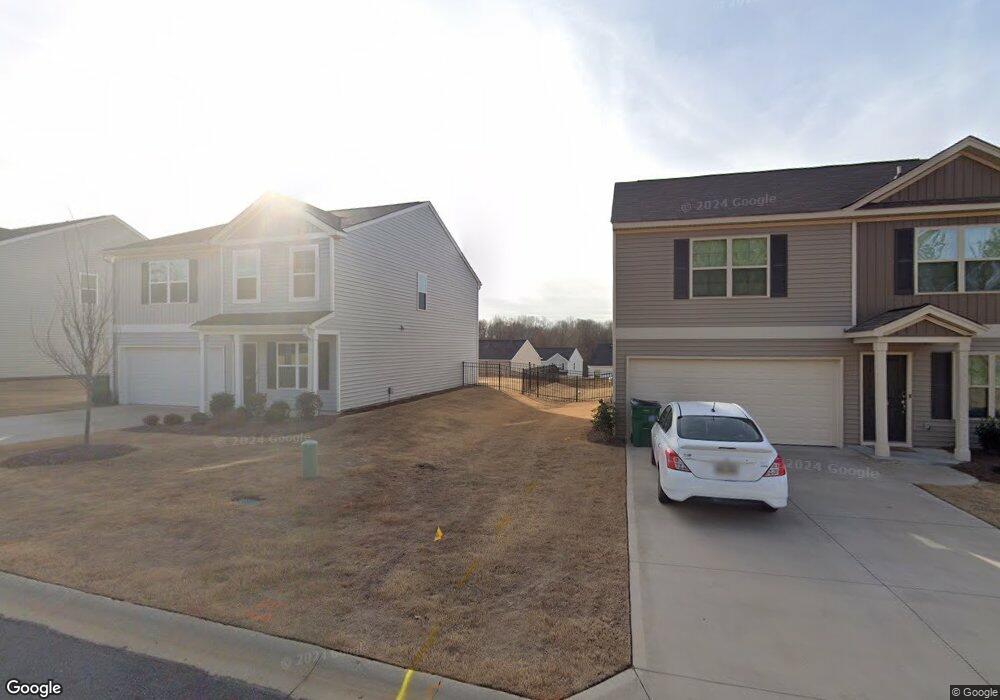 437 Thomas Alley, Moore, SC 29369 - photo 1