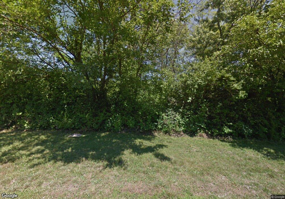 701 N Carr Rd, Plainfield, IN 46168 - photo 1