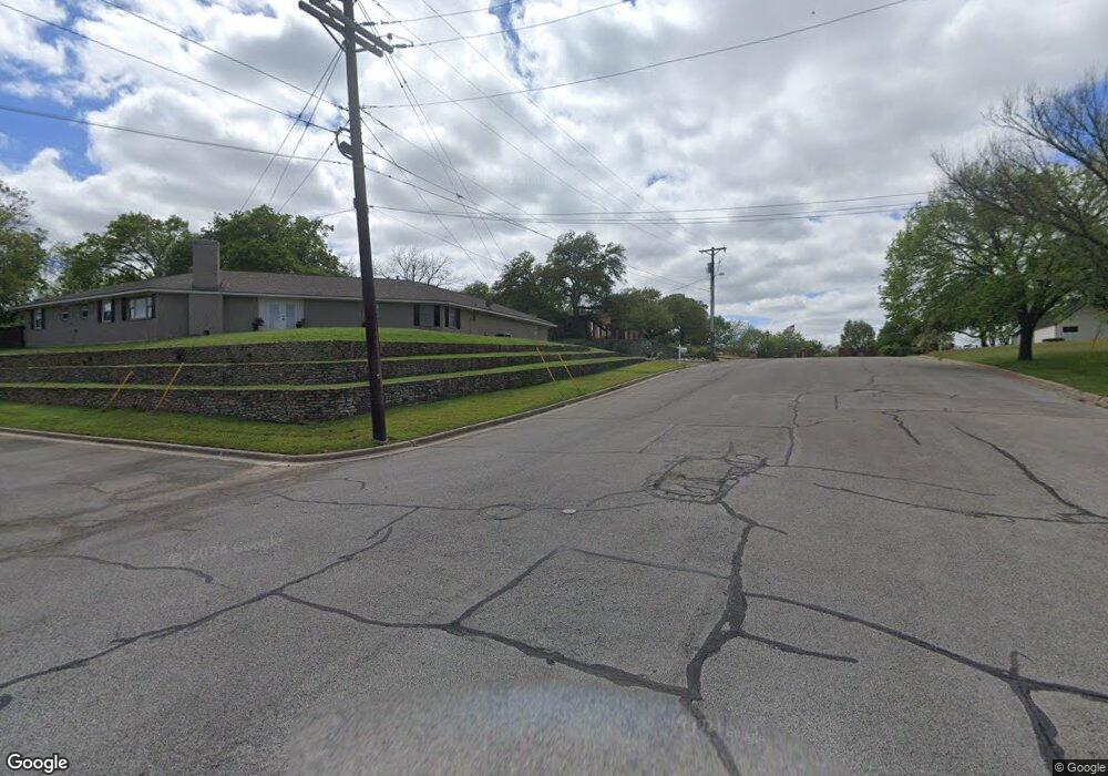 204 Jefferson St, Weatherford, TX 76086 - photo 1