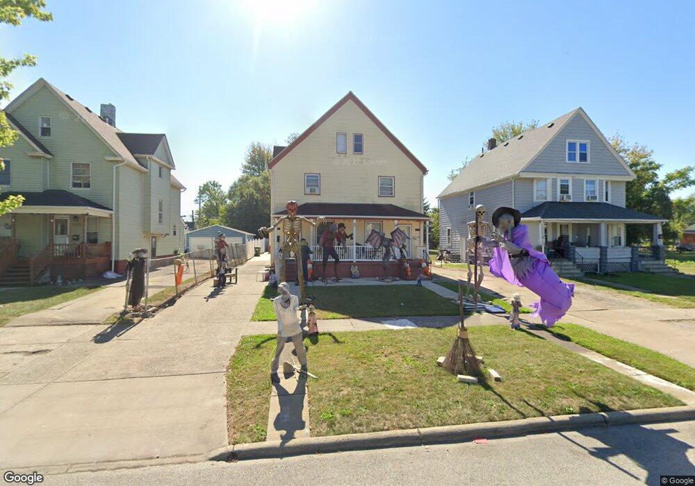 1822 E 29th St, Lorain, OH 44055 - photo 1