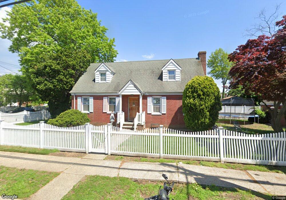 23 Randolph Ave, Franklin Square, NY 11010 - photo 1