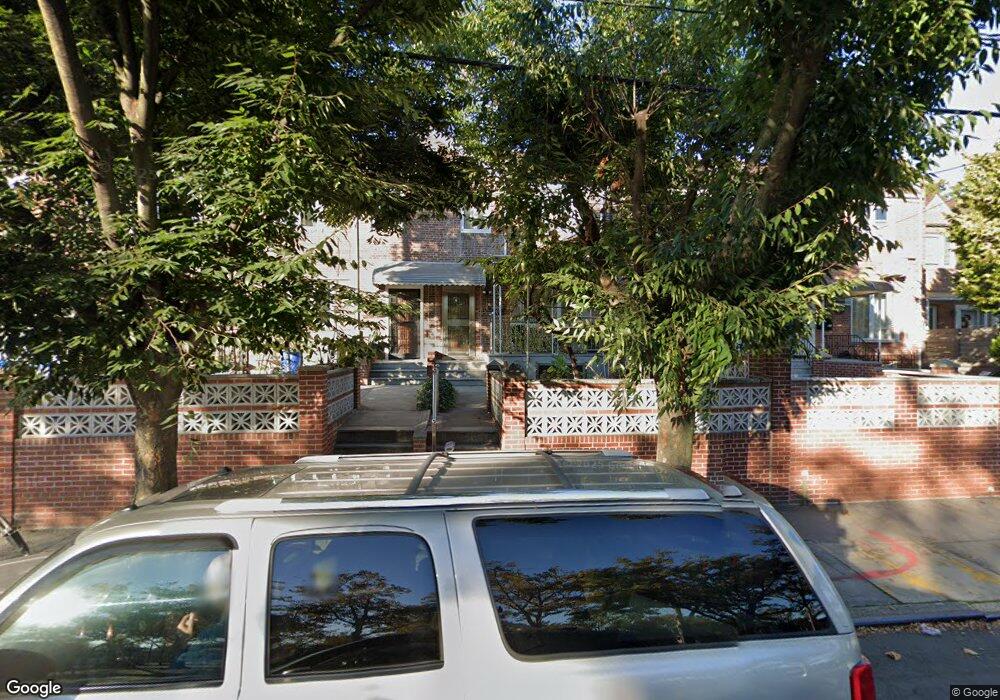 7032 Utopia Pkwy, Fresh Meadows, NY 11365 - photo 1