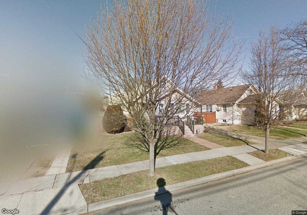 808 Nassau St, Bellmore, NY 11710 - photo 1