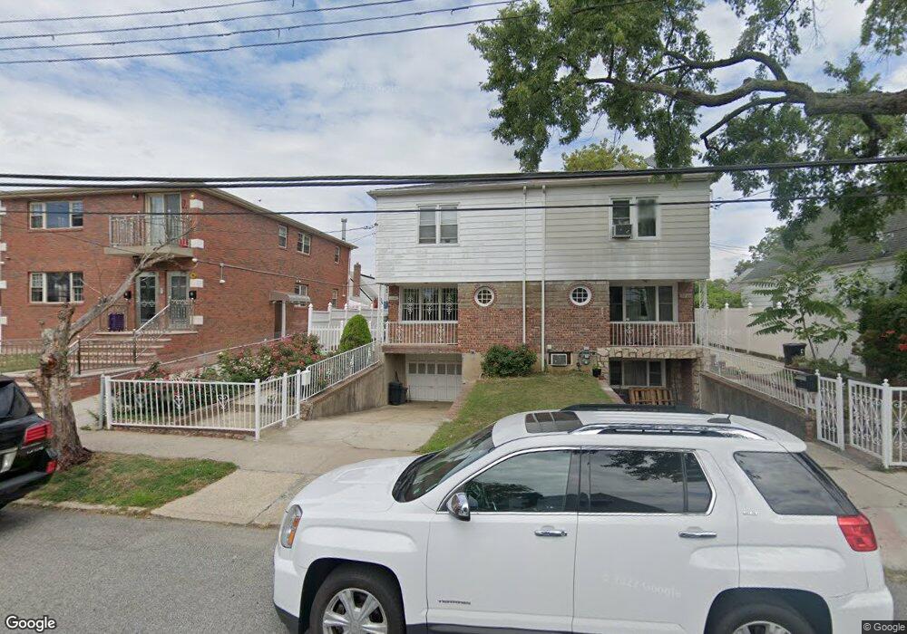 13701 63rd Ave, Flushing, NY 11367 - photo 1