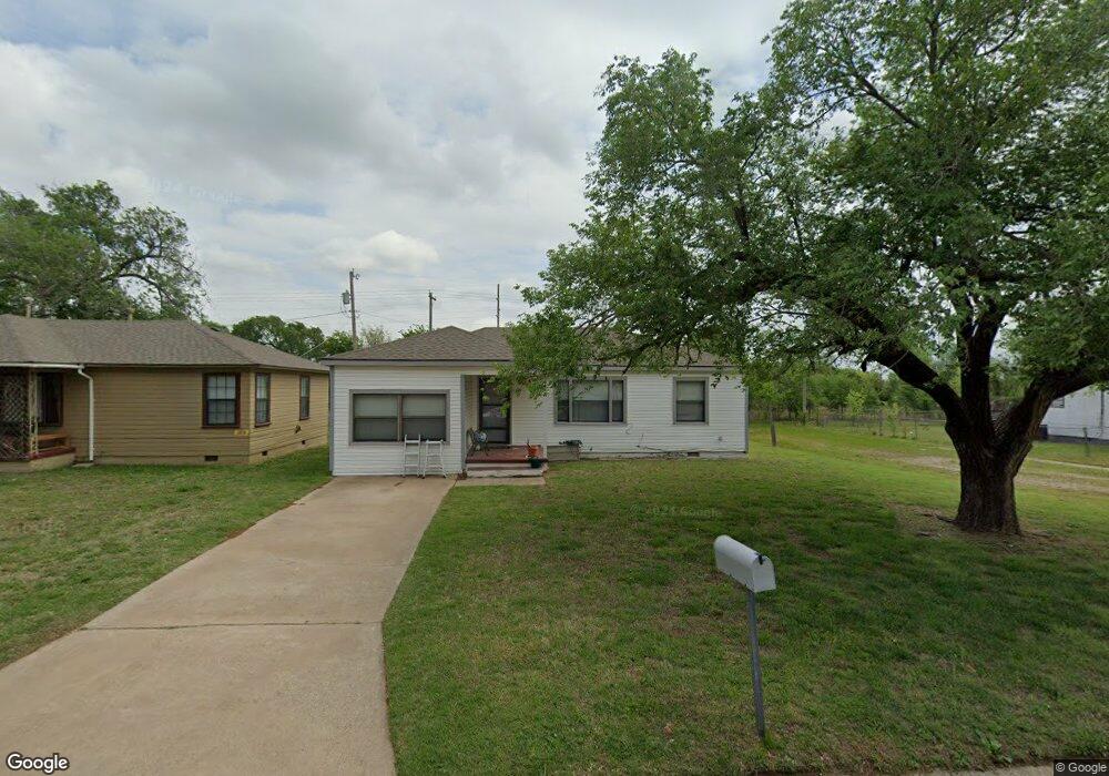 1402 N 7th St, Duncan, OK 73533 - photo 1