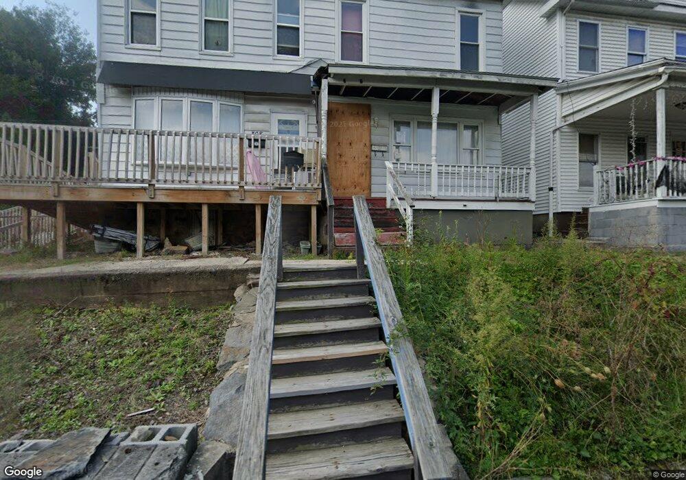 310 N Railroad St, Tamaqua, PA 18252 - photo 1