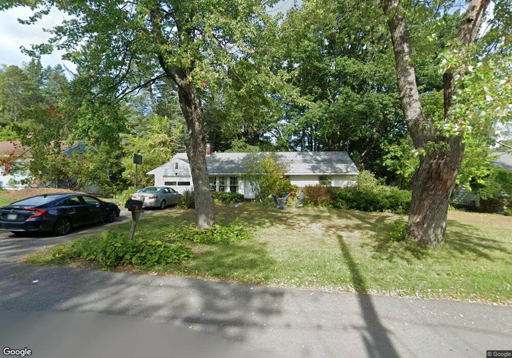 2989 Hillcrest Rd, Schenectady, NY 12309 - photo 1