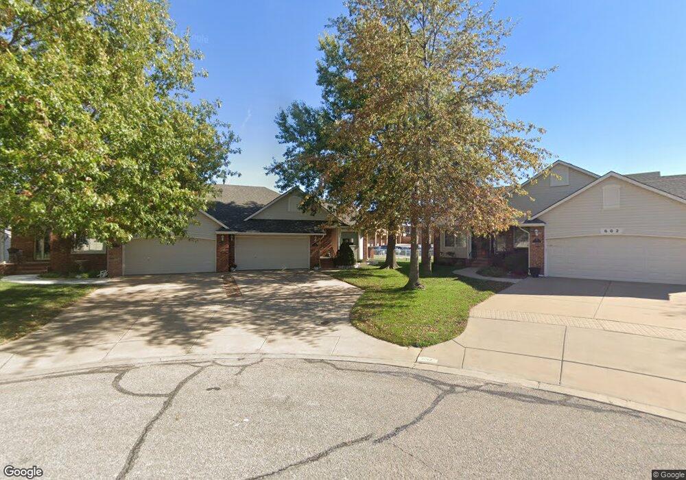 608 N Cedar Downs Cir, Wichita, KS 67235 - photo 1