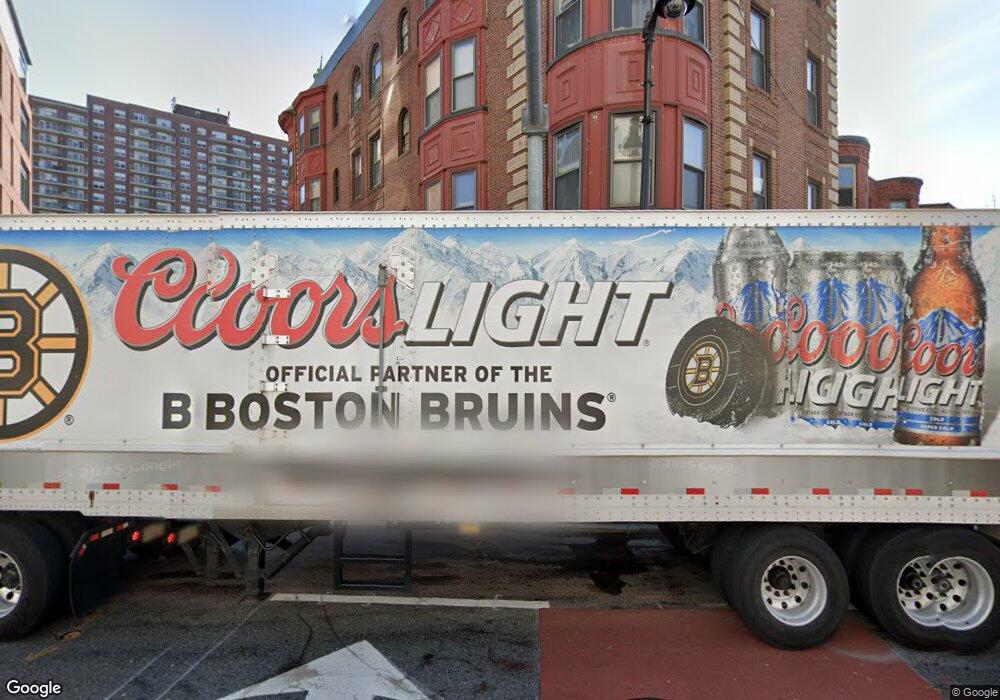 682 Huntington Ave, Boston, MA 02115 - photo 1