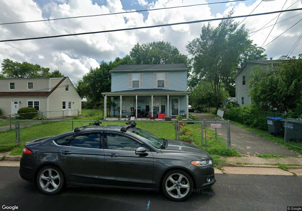 143 Martin Dr, Manassas Park, VA 20111 - photo 1