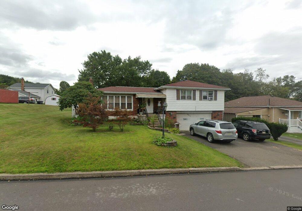 862 Carson St, Hazleton, PA 18201 - photo 1