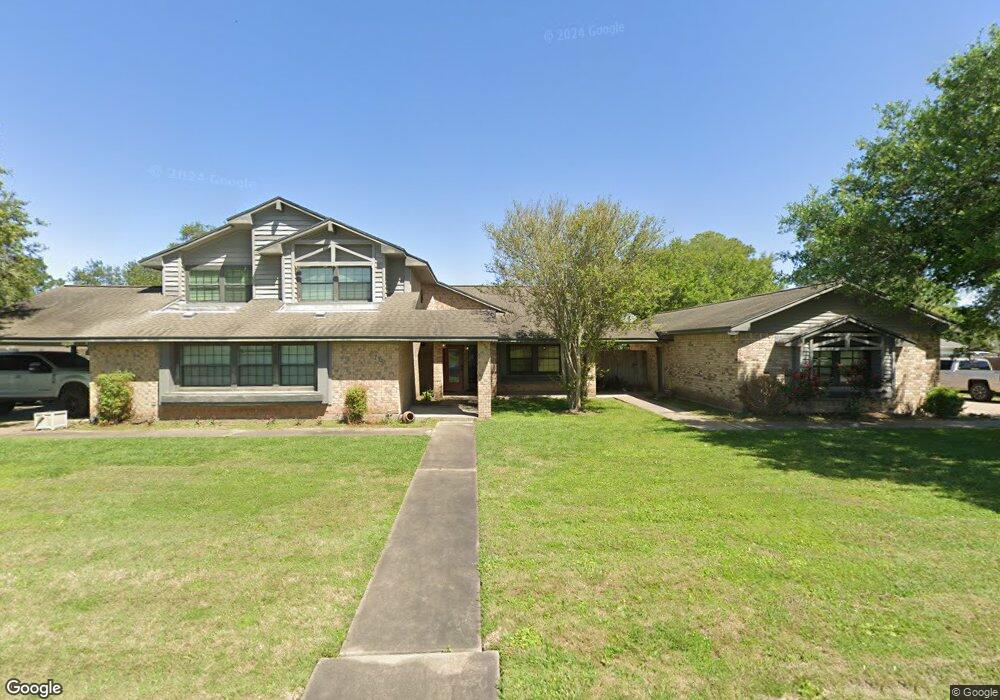 701 2nd St, Bay City, TX 77414 - photo 1
