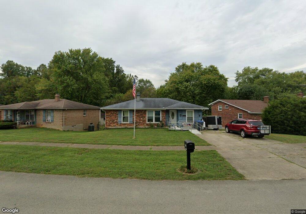 8400 Cloverport Dr, Louisville, KY 40228 - photo 1