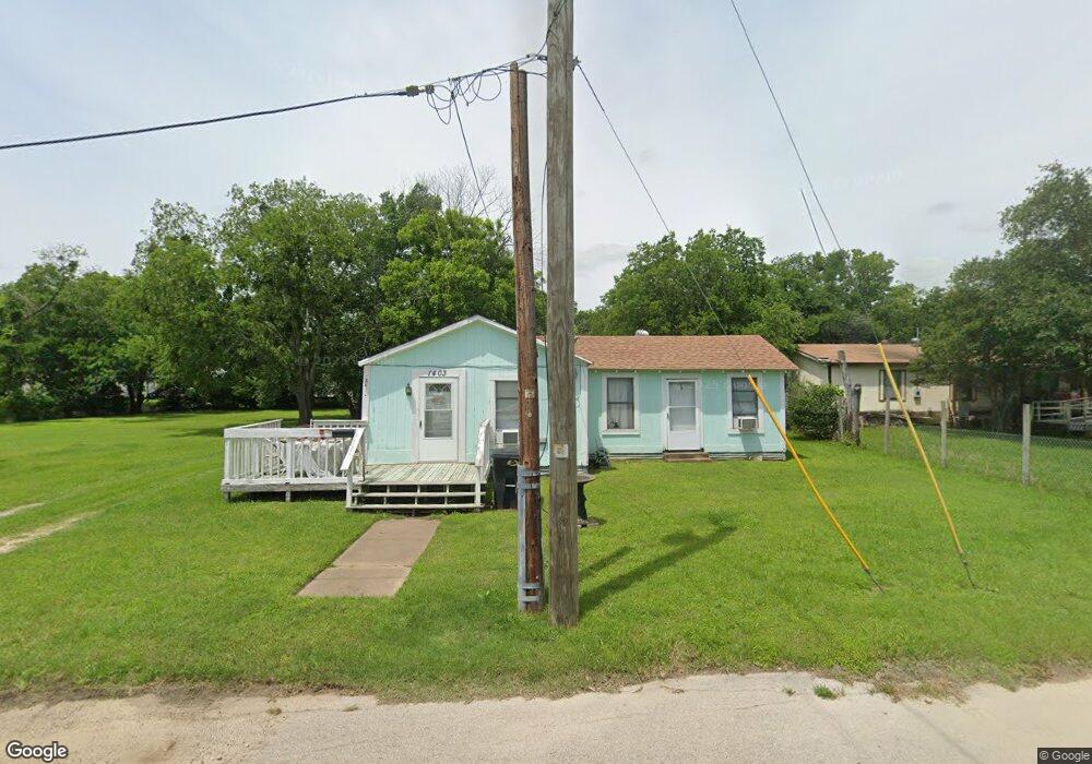 1403 Chase Ave, Cleburne, TX 76031 - photo 1
