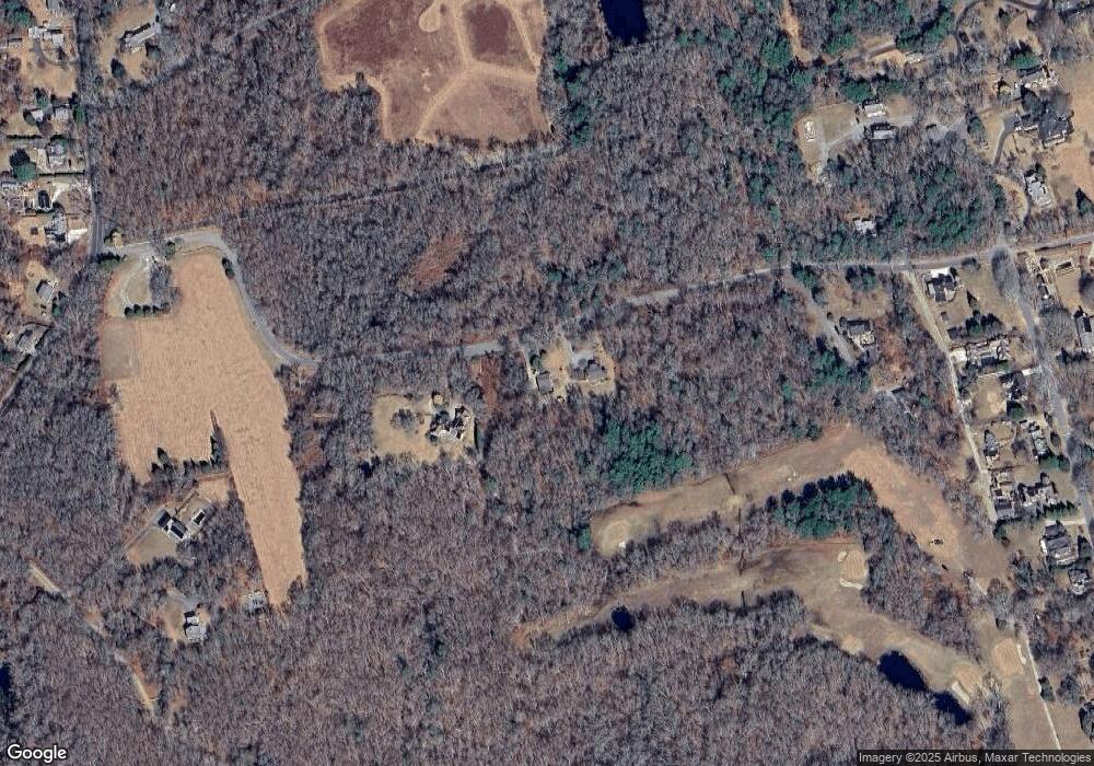 2 Nonquitt Rd, South Dartmouth, MA 02748 - photo 1