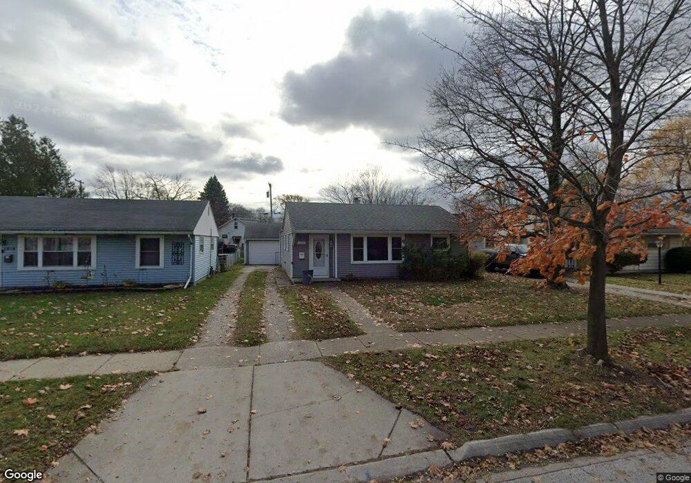 1818 Jenks St, Port Huron, MI 48060 - photo 1