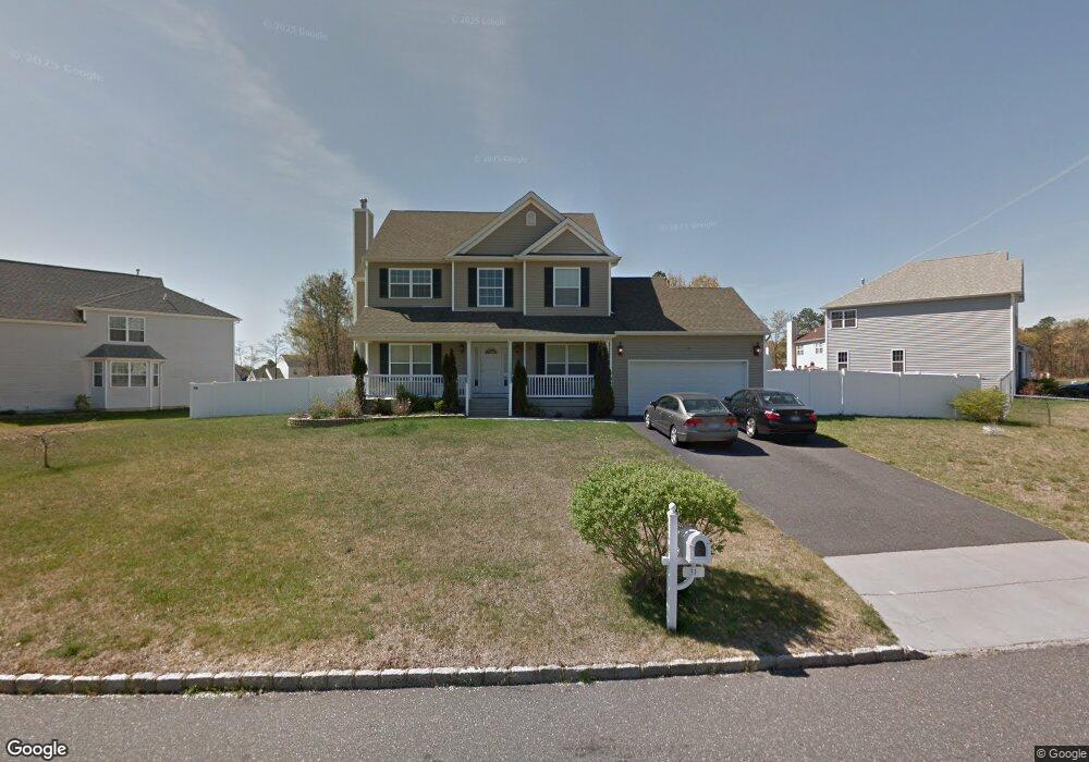 31 Bloomington St, Medford, NY 11763 - photo 1