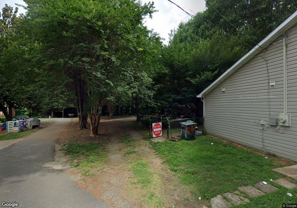 302 Poplar St, Canton, GA 30115 - photo 1