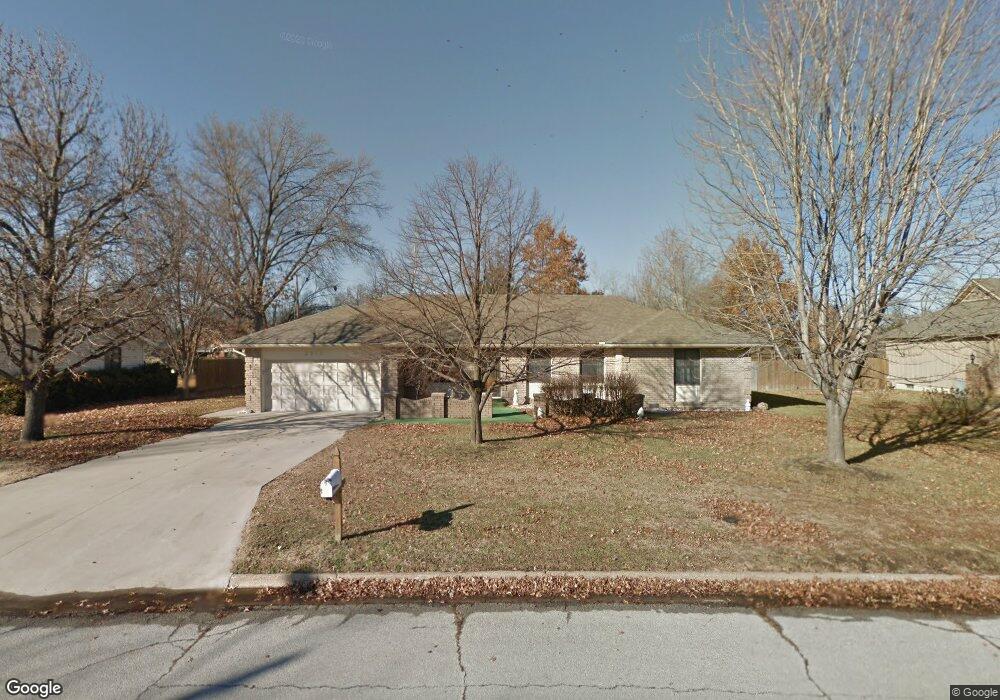 2915 Johnston Rd, Parsons, KS 67357 - photo 1