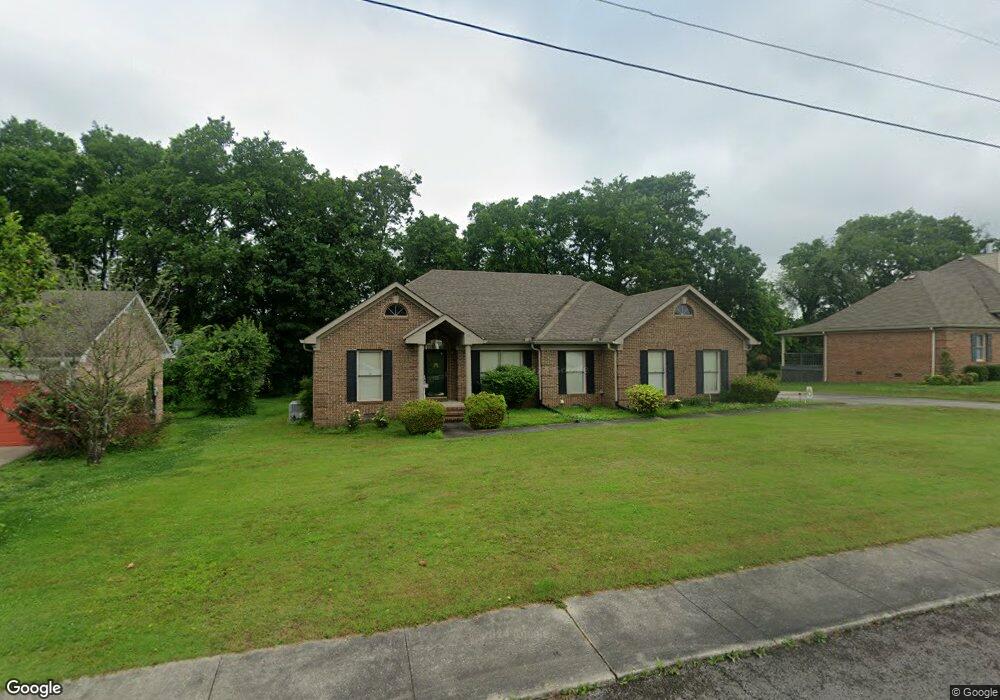 215 Megan Cir, Shelbyville, TN 37160 - photo 1