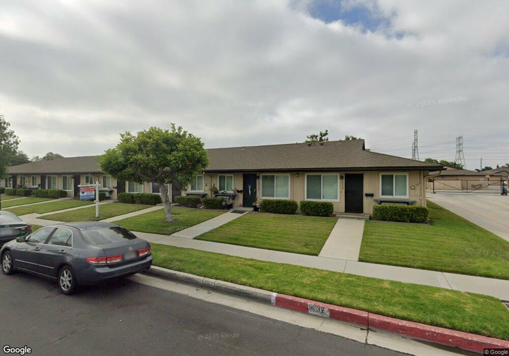 9918 1/2 Cedar St, Bellflower, CA 90706 - photo 1