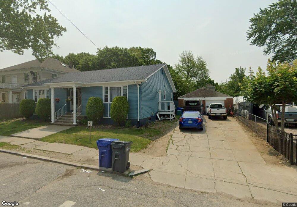 33 Maplehurst Ave, Providence, RI 02908 - photo 1