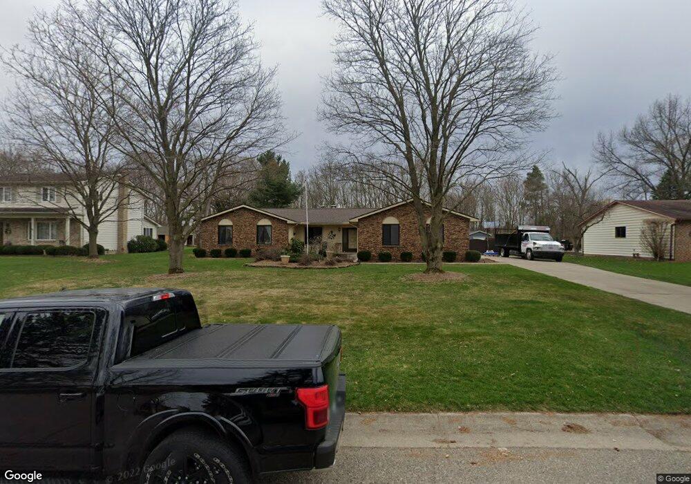 8485 Wesley Dr, Flushing, MI 48433 - photo 1