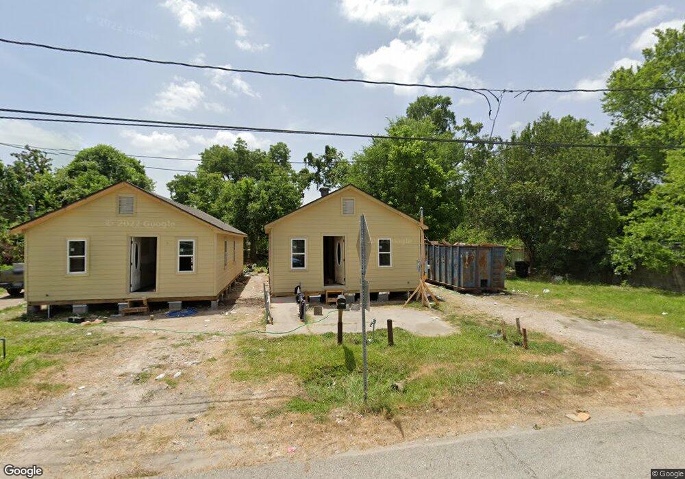 6216 De Priest St, Houston, TX 77091 - photo 1