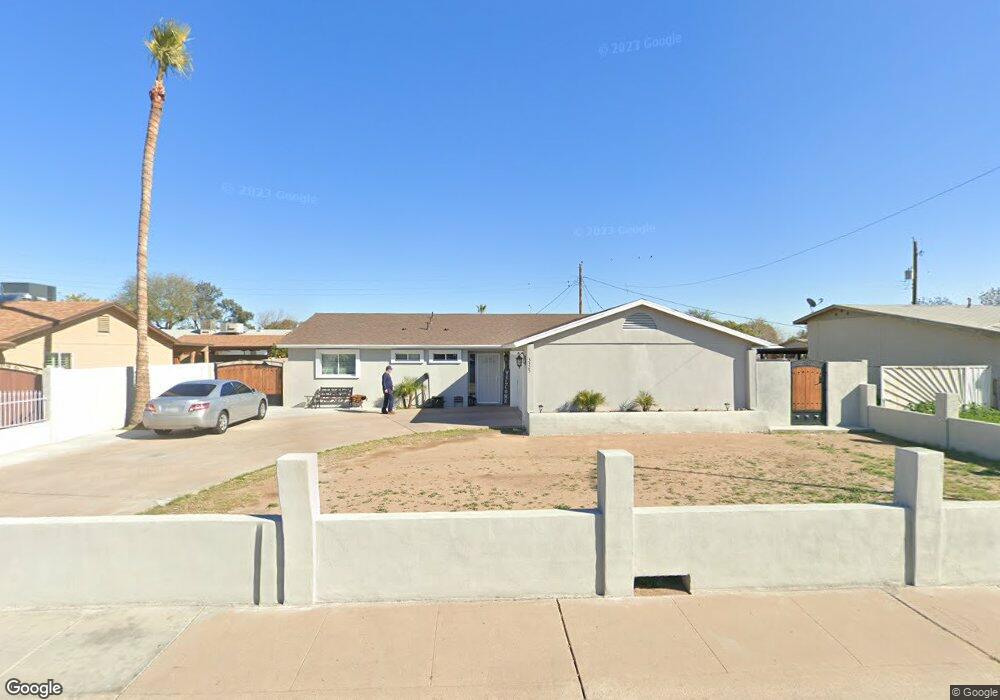 3325 N 80th Ln, Phoenix, AZ 85033 - photo 1